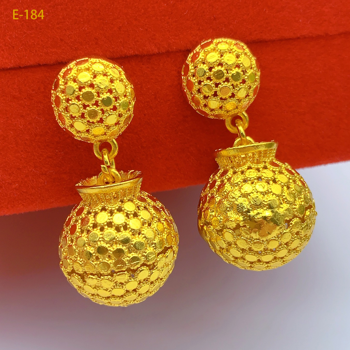 Indian Ball Earrings For Women - Ethnic Fashion In Dubai recension och pris