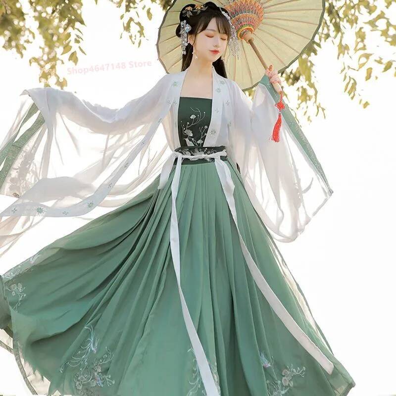 Chinese Traditional Dress for  - Ethnic Dress Fashion Show recension och pris