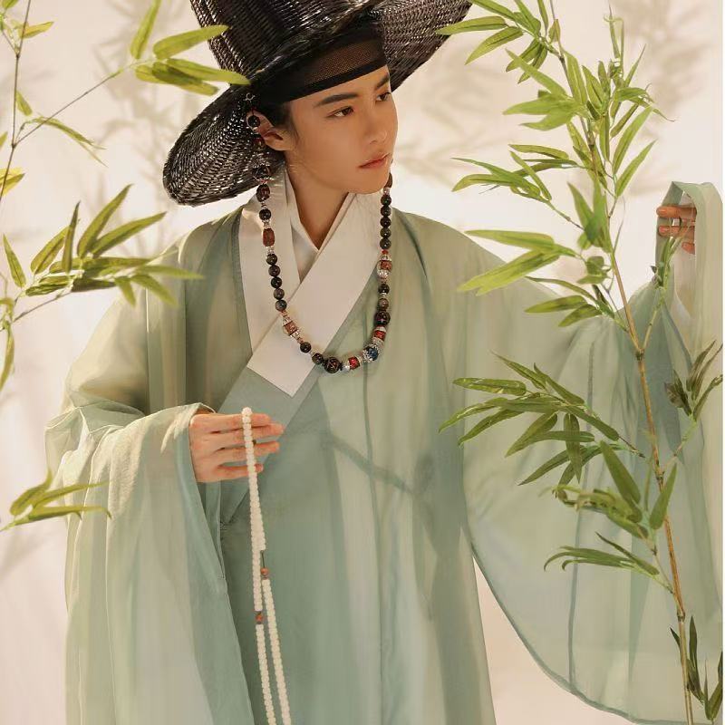 Traditional Chinese Ming Dynas - Ethnic Gown recension och pris