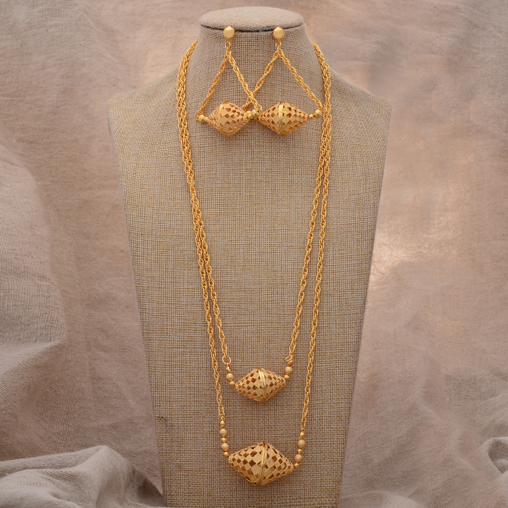 24k Dubai Ethiopian Indian Afr - Ethnic Fashion In Dubai recension och pris