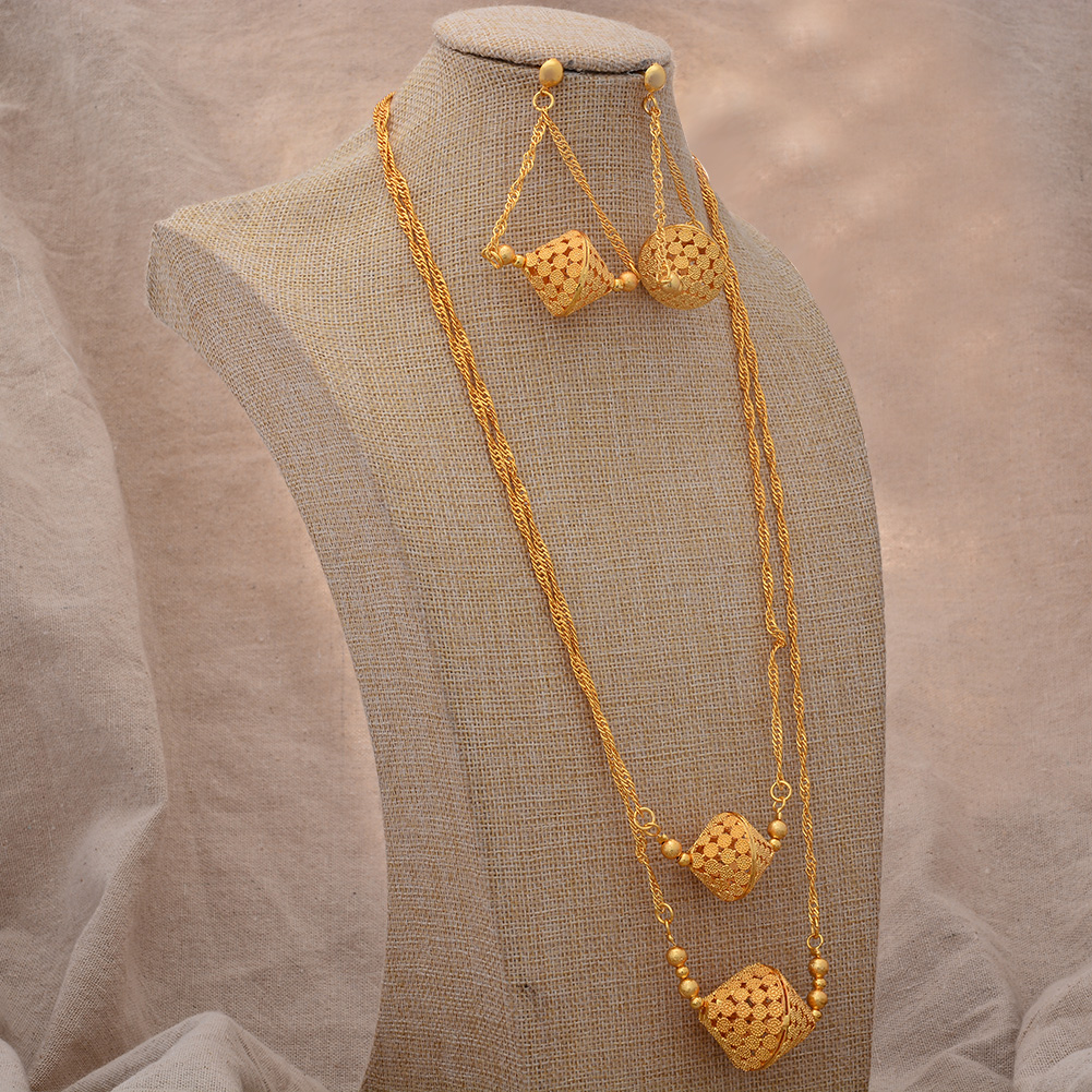 24k Dubai Ethiopian Indian Afr - Ethnic Fashion In Dubai recension och pris